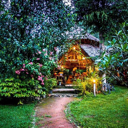 Baan Khao Sok Resort Khao Sok National Park Esterno foto